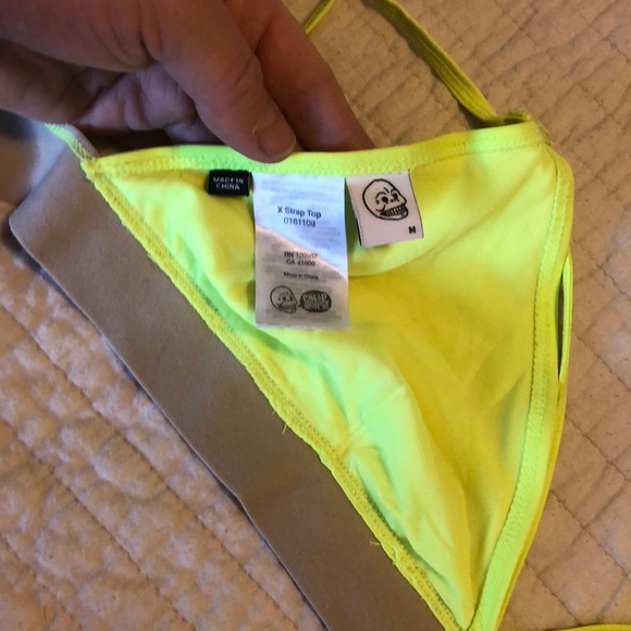 Neon yellow banded bikini - Picture 7 of 7
